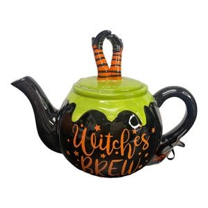 Arlington Designs Witches Brew Teapot